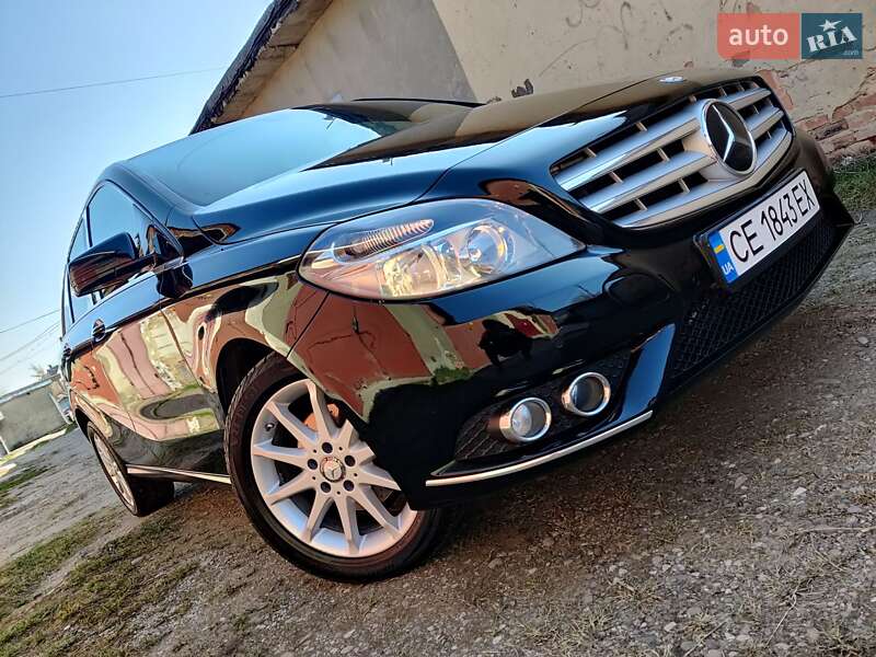 Mercedes-Benz B-Class 2013