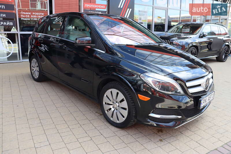 Хэтчбек Mercedes-Benz B-Class 2016 в Львове