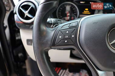 Хетчбек Mercedes-Benz B-Class 2016 в 