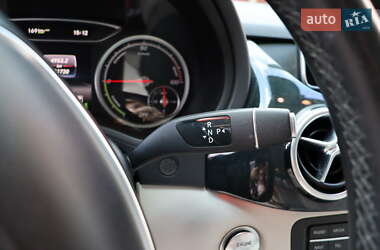 Хетчбек Mercedes-Benz B-Class 2016 в 