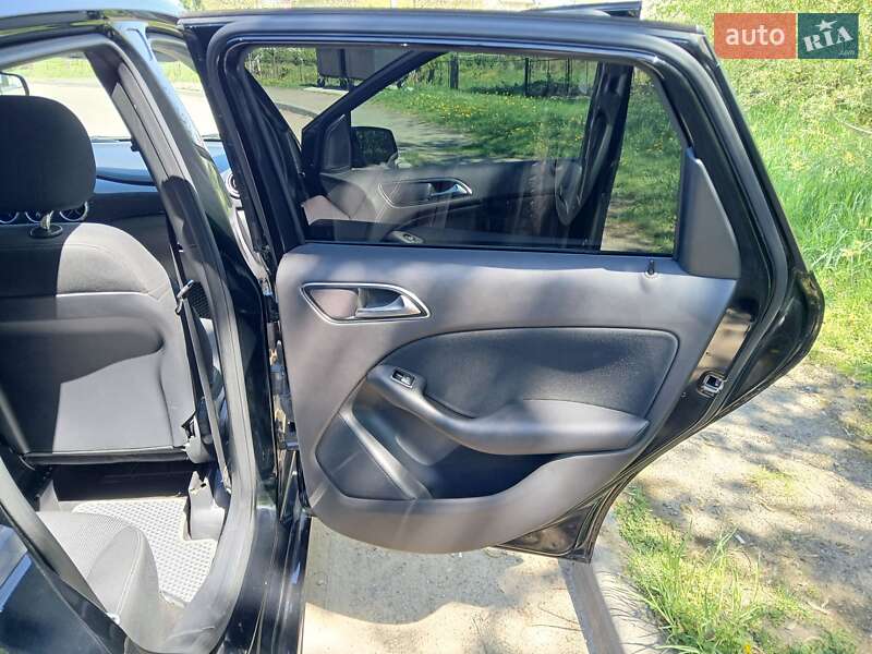 Хетчбек Mercedes-Benz B-Class 2012 в Трускавці