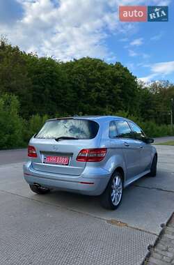 Хэтчбек Mercedes-Benz B-Class 2007 в 