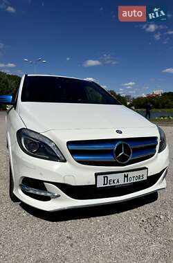 Mercedes-Benz B-Class 2015 Mercedes-Benz B-Class 2015
