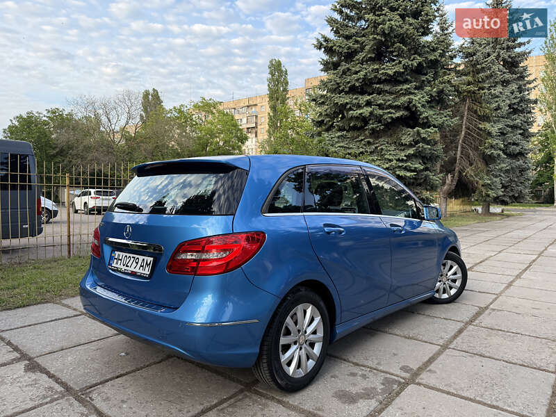 Хэтчбек Mercedes-Benz B-Class 2013 в Одессе
