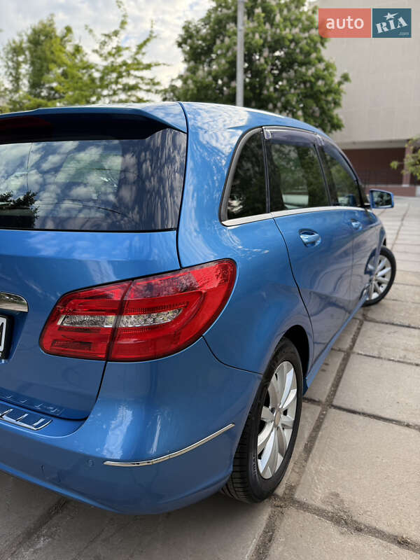 Хэтчбек Mercedes-Benz B-Class 2013 в Одессе