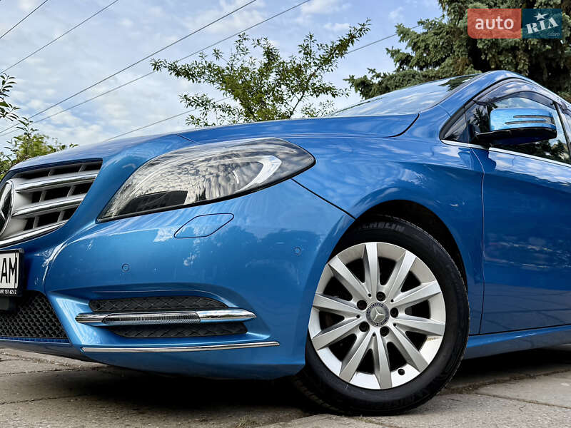 Хэтчбек Mercedes-Benz B-Class 2013 в Одессе