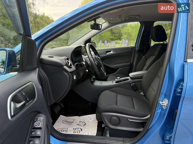 Хэтчбек Mercedes-Benz B-Class 2013 в Одессе