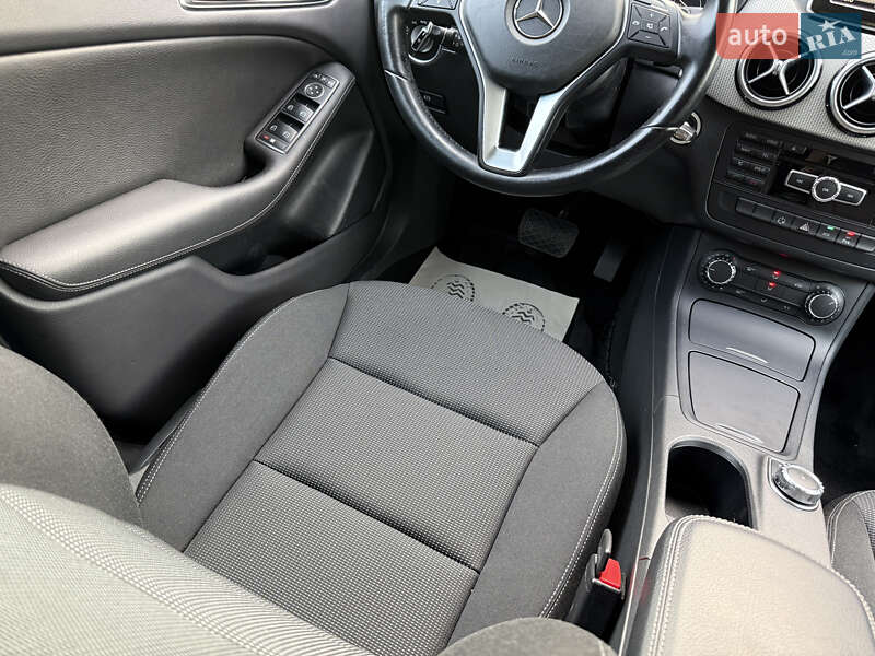 Хэтчбек Mercedes-Benz B-Class 2013 в Одессе