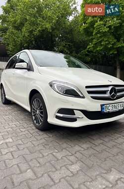 Хэтчбек Mercedes-Benz B-Class 2016 в Львове