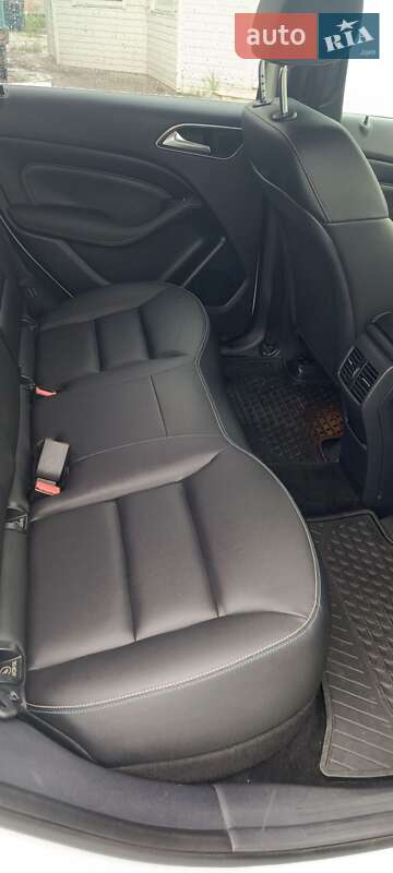 Хэтчбек Mercedes-Benz B-Class 2015 в Вышгороде фото 17 Хэтчбек Mercedes-Benz B-Class 2015 в Вышгороде