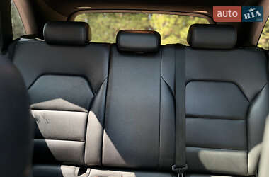 Хэтчбек Mercedes-Benz B-Class 2014 в 