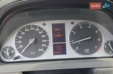 Хетчбек Mercedes-Benz B-Class 2011 в 