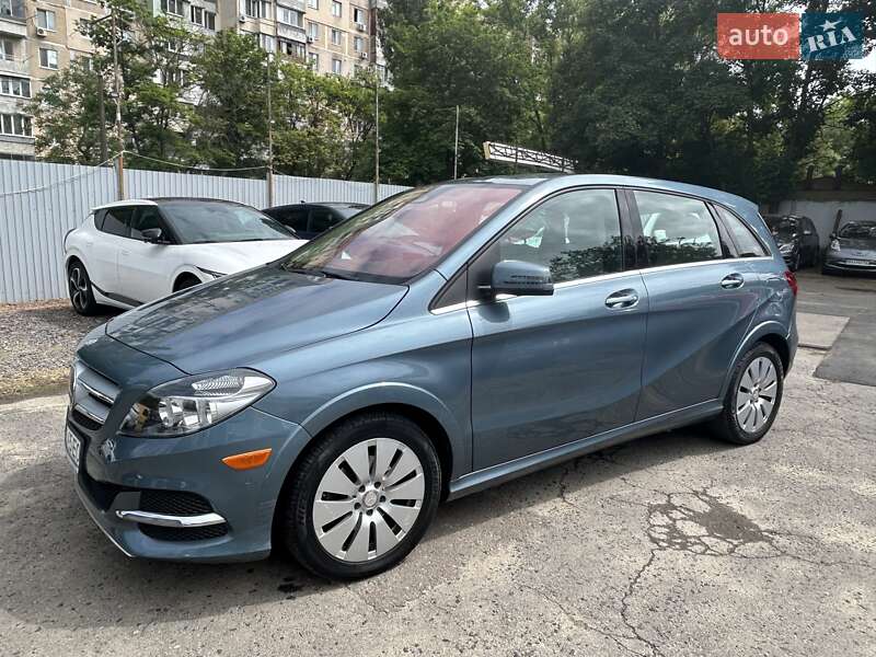 Mercedes-Benz B-Class 2015