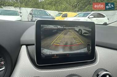Хэтчбек Mercedes-Benz B-Class 2015 в 