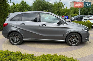 Хэтчбек Mercedes-Benz B-Class 2015 в 