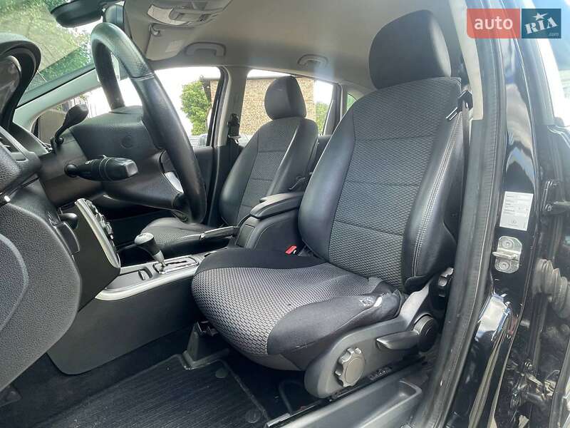 Хэтчбек Mercedes-Benz B-Class 2009 в Киеве