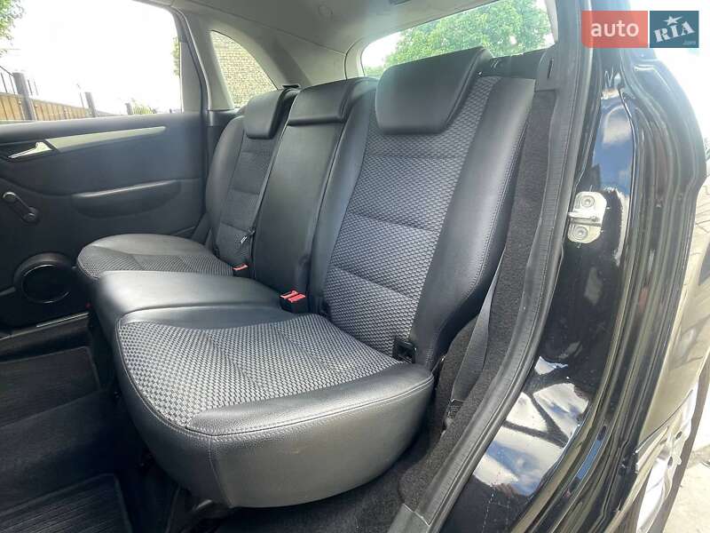 Хэтчбек Mercedes-Benz B-Class 2009 в Киеве