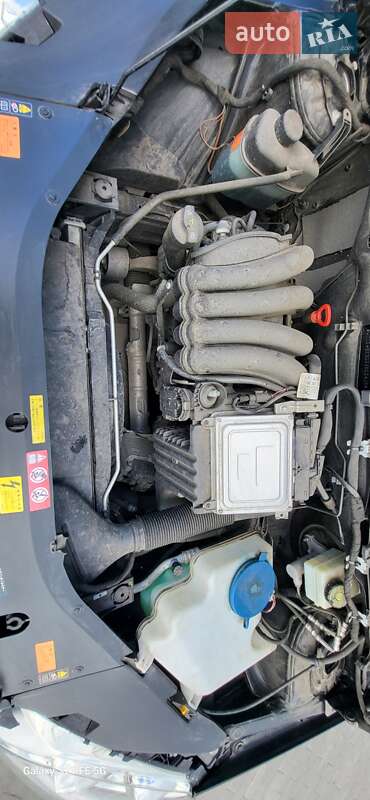 Хэтчбек Mercedes-Benz B-Class 2010 в Семеновке фото 24 Хэтчбек Mercedes-Benz B-Class 2010 в Семеновке