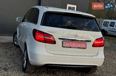 Хэтчбек Mercedes-Benz B-Class 2015 в 