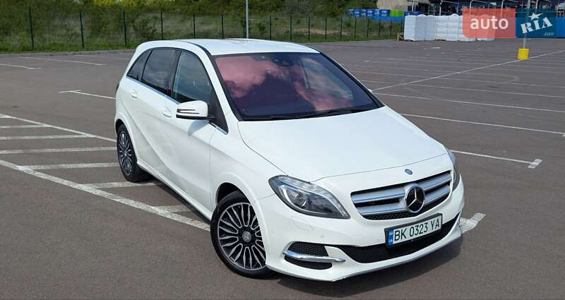 Хетчбек Mercedes-Benz B-Class 2015 в Рівному