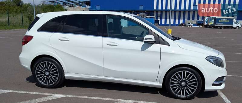 Хетчбек Mercedes-Benz B-Class 2015 в Рівному