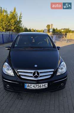 Хэтчбек Mercedes-Benz B-Class 2005 в 