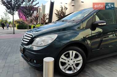 Хэтчбек Mercedes-Benz B-Class 2006 в 