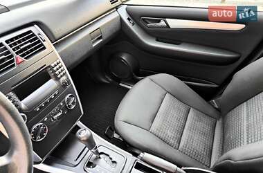 Хэтчбек Mercedes-Benz B-Class 2006 в 