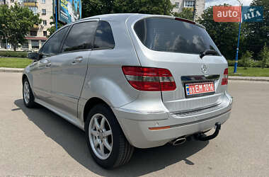Хэтчбек Mercedes-Benz B-Class 2006 в 