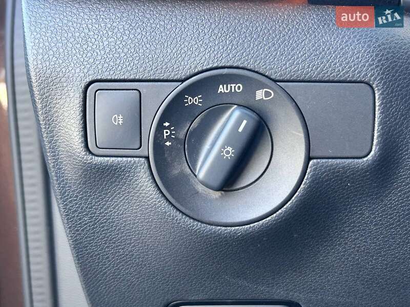 Хэтчбек Mercedes-Benz B-Class 2017 в Одессе