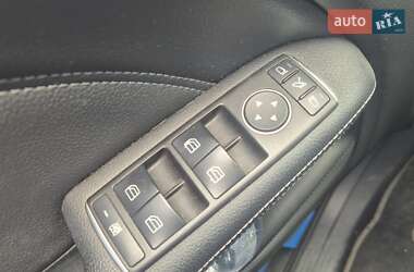 Хэтчбек Mercedes-Benz B-Class 2015 в 