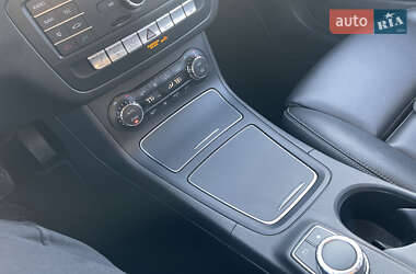 Хетчбек Mercedes-Benz B-Class 2017 в 