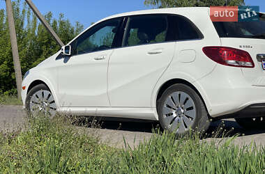 Хетчбек Mercedes-Benz B-Class 2017 в 
