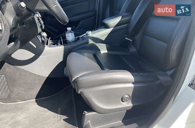 Хетчбек Mercedes-Benz B-Class 2017 в 