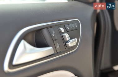 Хэтчбек Mercedes-Benz B-Class 2016 в 