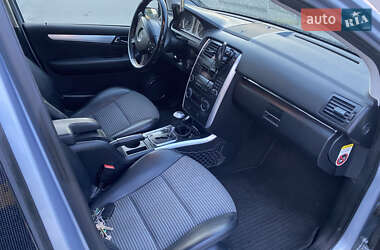 Хэтчбек Mercedes-Benz B-Class 2005 в 