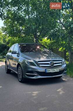 Mercedes-Benz B-Class 2015 Mercedes-Benz B-Class 2015