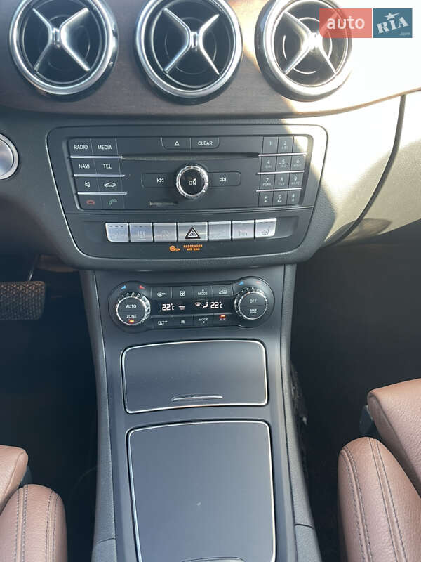 Хэтчбек Mercedes-Benz B-Class 2016 в Черкассах