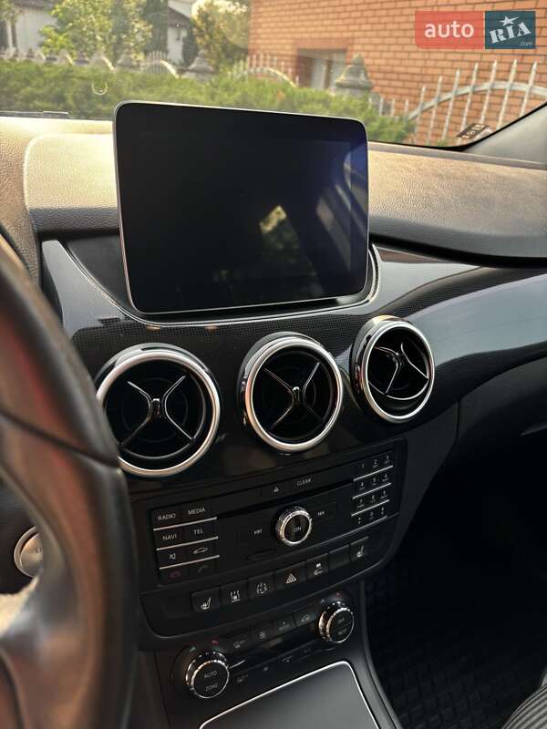 Хэтчбек Mercedes-Benz B-Class 2017 в Ровно