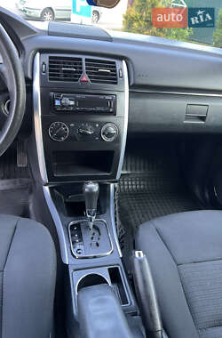 Хэтчбек Mercedes-Benz B-Class 2006 в 