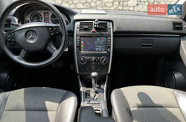 Хетчбек Mercedes-Benz B-Class 2008 в 