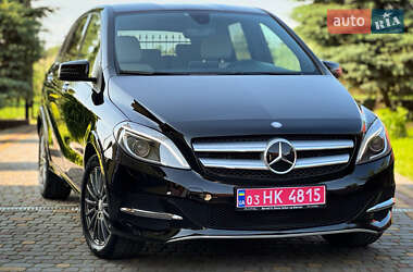 Хэтчбек Mercedes-Benz B-Class 2015 в 