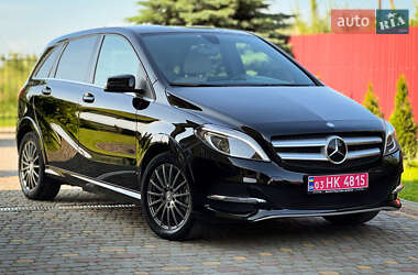 Хэтчбек Mercedes-Benz B-Class 2015 в 