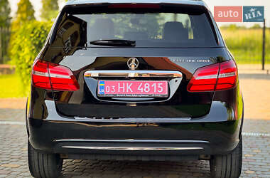 Хэтчбек Mercedes-Benz B-Class 2015 в 