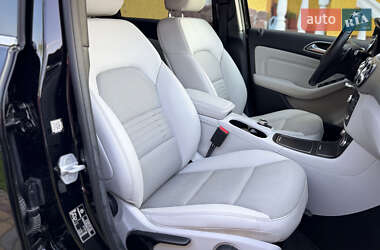 Хэтчбек Mercedes-Benz B-Class 2015 в 
