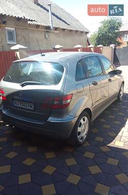 Хэтчбек Mercedes-Benz B-Class 2006 в 
