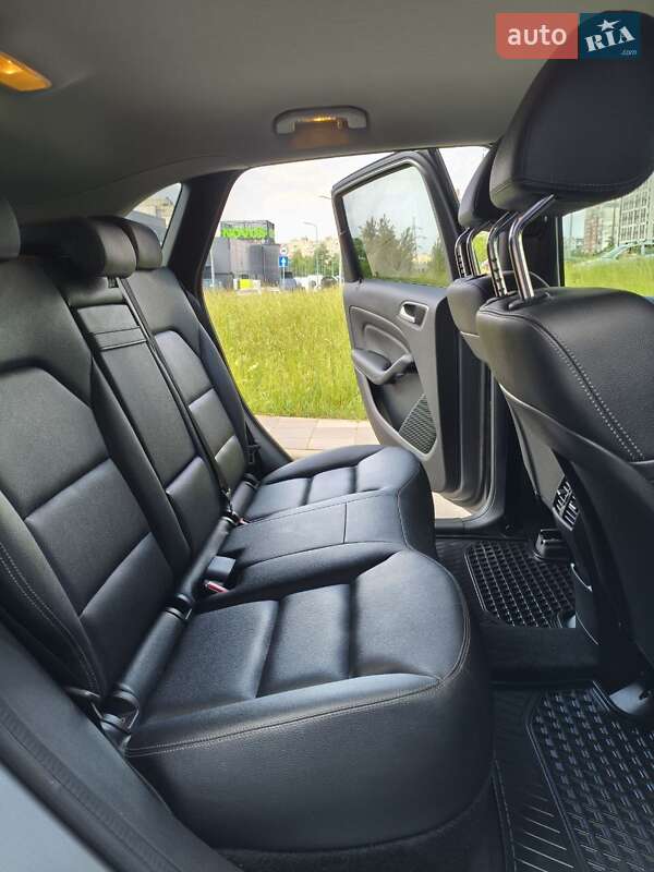Хэтчбек Mercedes-Benz B-Class 2017 в Киеве