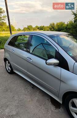 Хэтчбек Mercedes-Benz B-Class 2006 в 