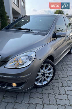 Хэтчбек Mercedes-Benz B-Class 2007 в 