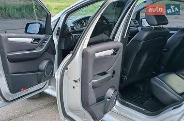Хэтчбек Mercedes-Benz B-Class 2009 в 